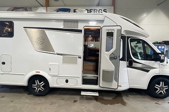 Knaus 700 MEG Platinum Selection 6 of 18