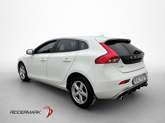 Volvo V40 4 of 28