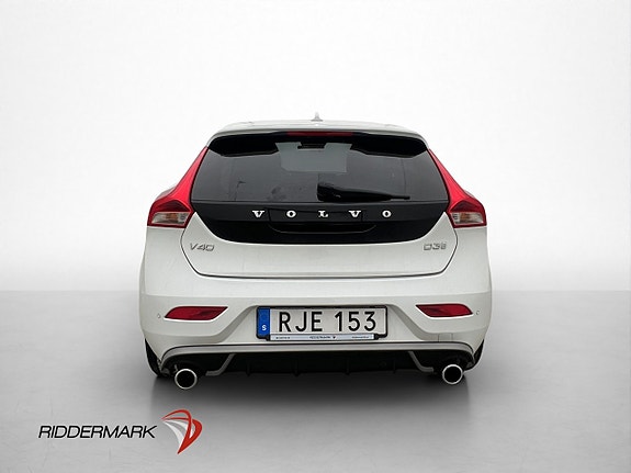 Volvo V40 9 of 28