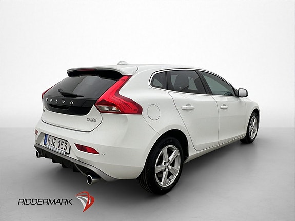 Volvo V40 6 of 28