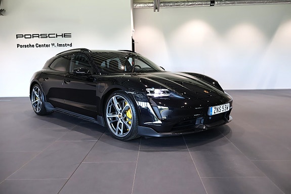 Porsche Taycan 6 of 22