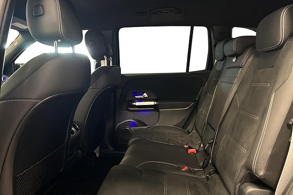Mercedes-Benz GLB200 10 of 21