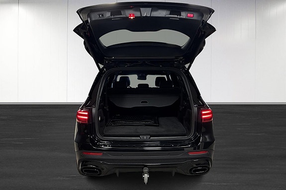 Mercedes-Benz GLB200 13 of 21