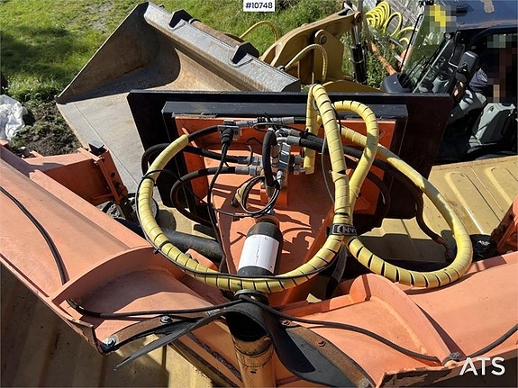 CAT 906M Hjullastare med flera redskap (645,000:- ex moms) 15 of 24