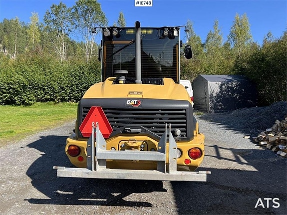CAT 906M Hjullastare med flera redskap (645,000:- ex moms) 11 of 24