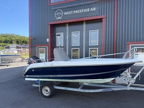 Uttern S46 Exclusive – Mercury 40 hk Fyrtakt – 2005 4 of 11