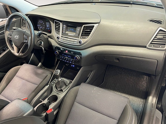 Hyundai Tucson 12 of 18