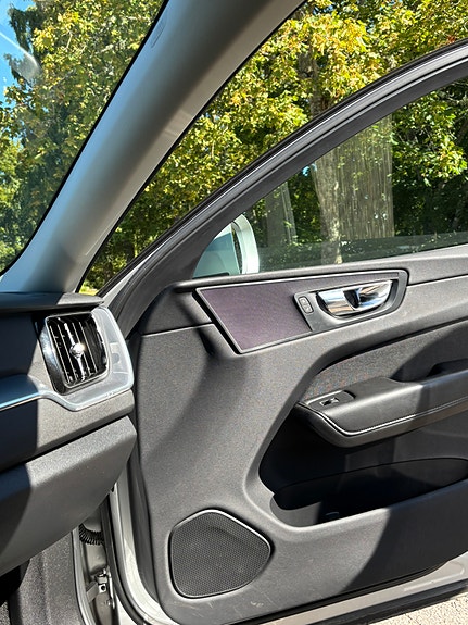 Volvo XC60 12 of 13