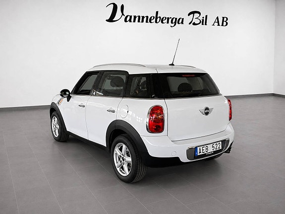MINI Countryman One 4 of 6