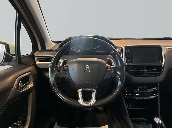 Peugeot 2008 9 of 13