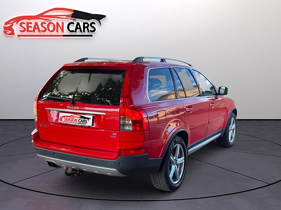 Volvo XC90 4 of 16