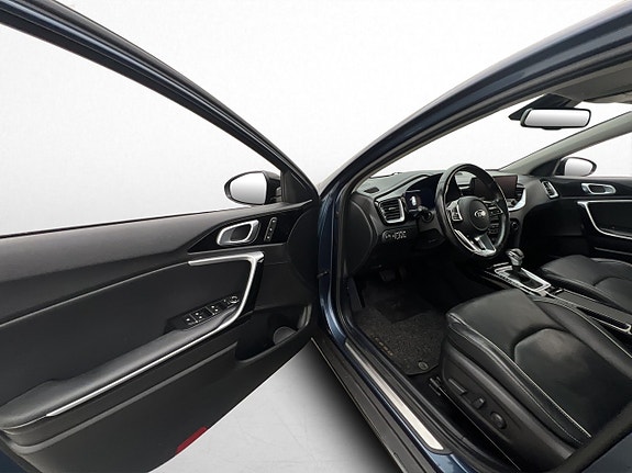Kia XCeed 11 of 30