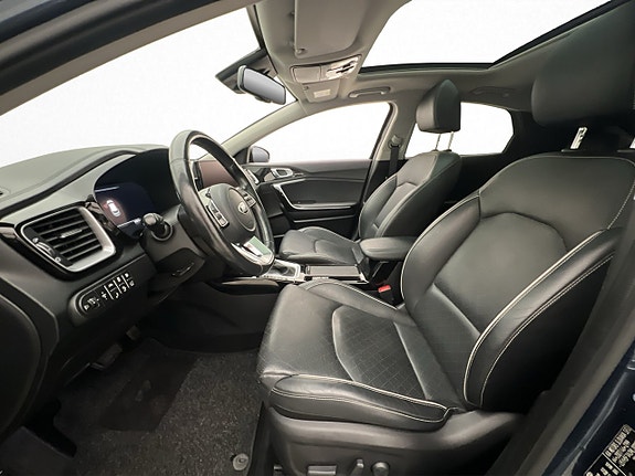 Kia XCeed 12 of 30