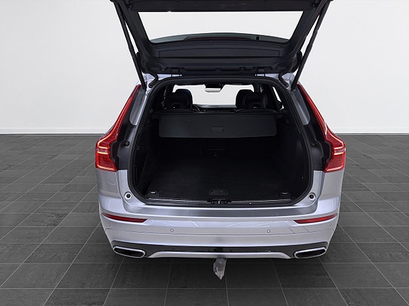 Volvo XC60 7 of 19