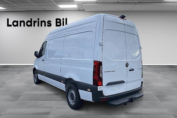 Mercedes-Benz Sprinter 317 5 of 12