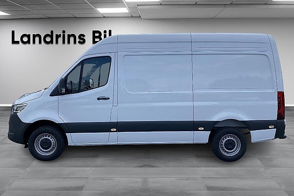 Mercedes-Benz Sprinter 317 4 of 12
