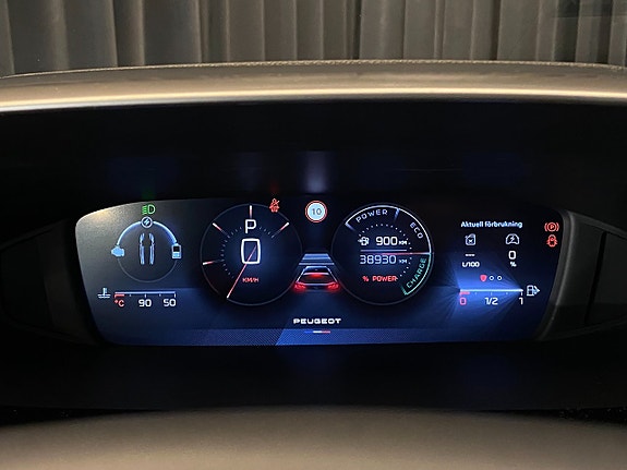 Peugeot 308 SW 13 of 30