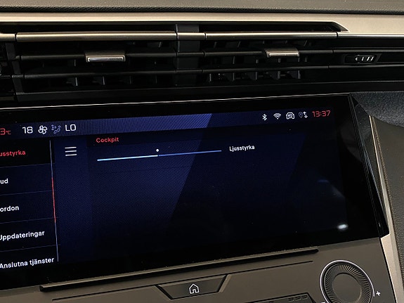 Peugeot 308 SW 19 of 30