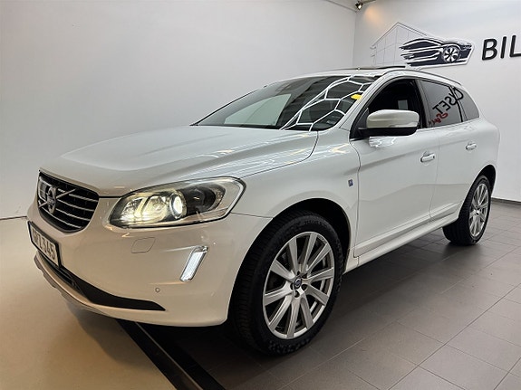 Volvo XC60 5 of 21