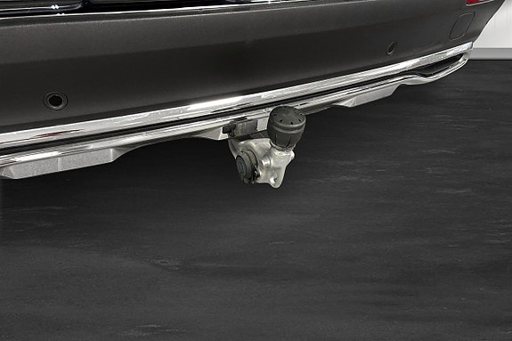Mercedes-Benz E300 de 14 of 19