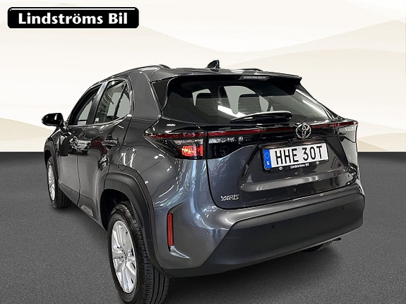 Toyota Yaris Cross 4 of 22