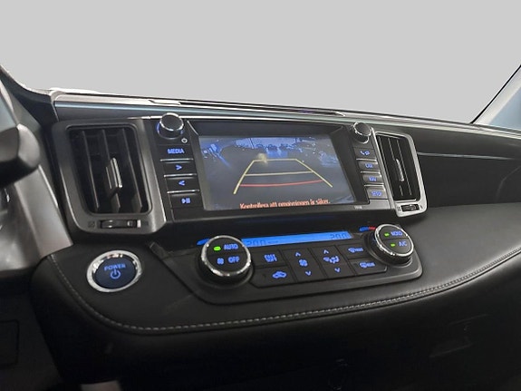 Toyota RAV4 17 of 19