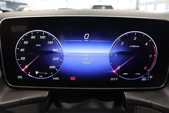 Mercedes-Benz GLC220 d 13 of 25