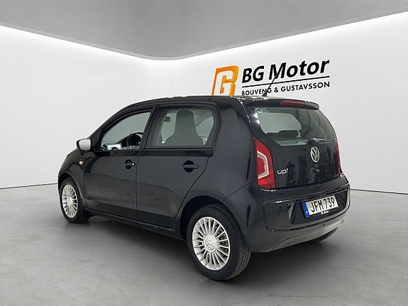 Volkswagen UP! 6 of 18