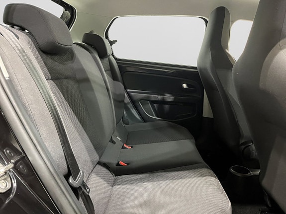 Volkswagen UP! 10 of 18