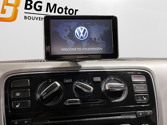 Volkswagen UP! 17 of 18