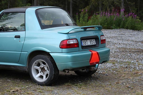 Suzuki X-90 3 of 8