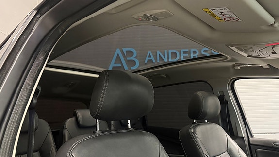 Ford S-MAX 10 of 29