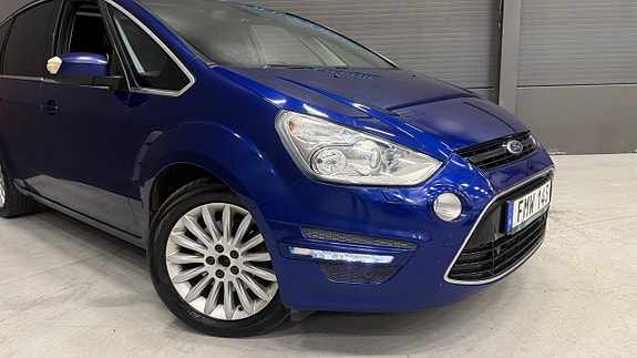 Ford S-MAX 3 of 29