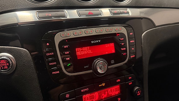 Ford S-MAX 24 of 29