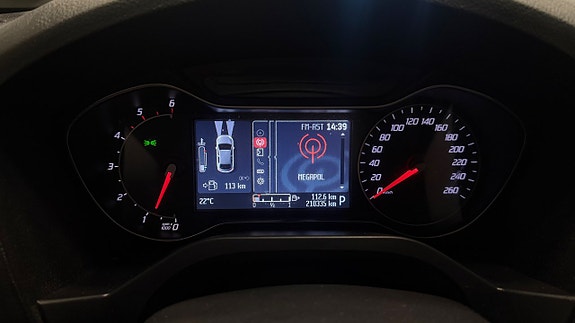 Ford S-MAX 23 of 29