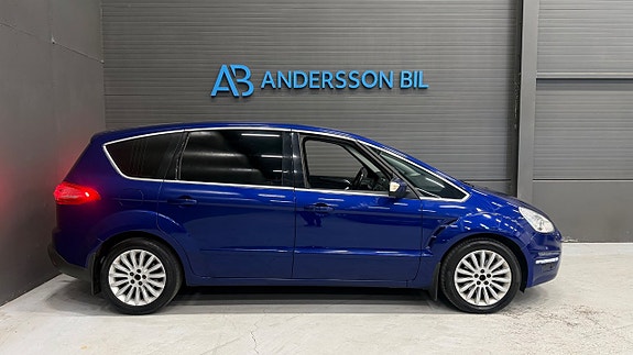 Ford S-MAX 5 of 29