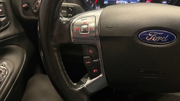 Ford S-MAX 26 of 29