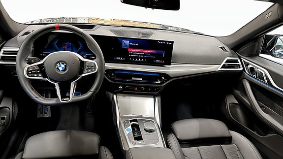 BMW i4 4 of 9