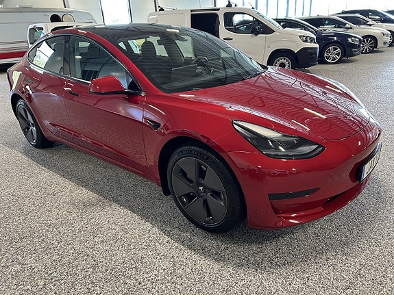 Tesla Model 3 5 of 24