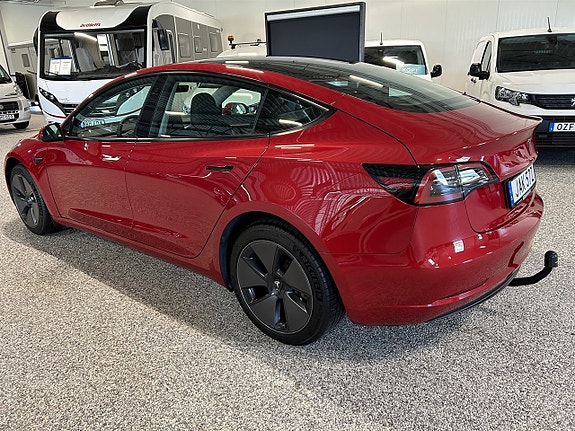 Tesla Model 3 2 of 24