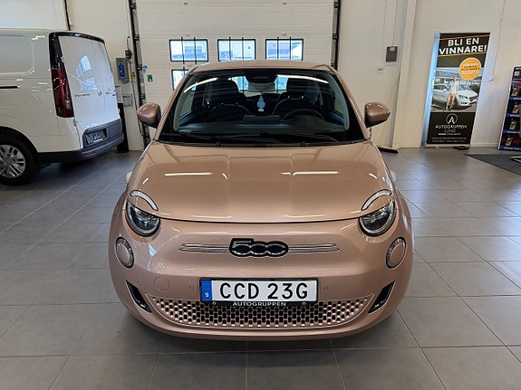 Fiat 500 2 of 9