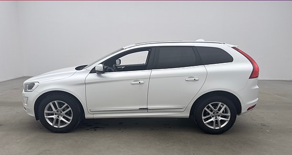 Volvo XC60 7 of 14
