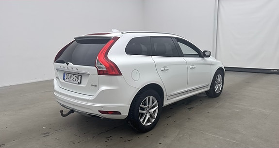 Volvo XC60 5 of 14