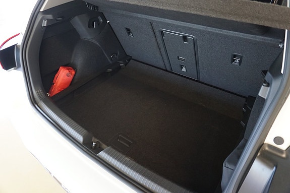 Volkswagen Golf I 6 of 13