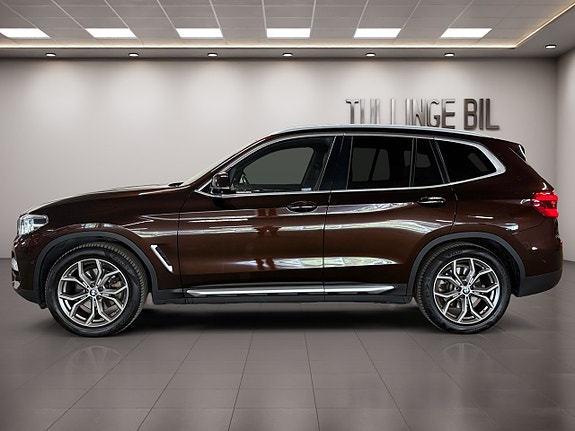 BMW X3 2 of 28