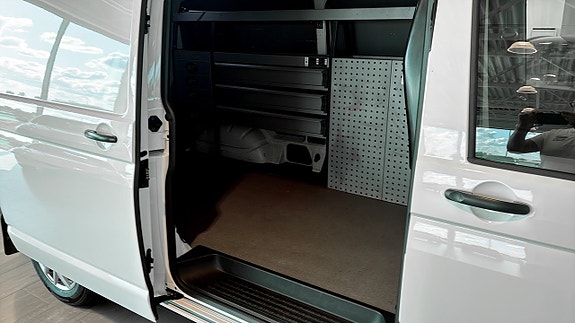 Volkswagen Transporter 5 of 12