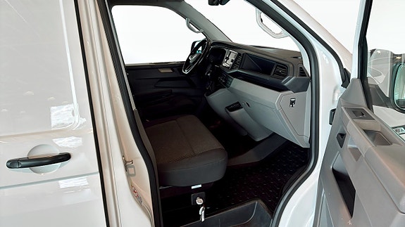 Volkswagen Transporter 3 of 12