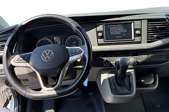 Volkswagen Transporter 8 of 17