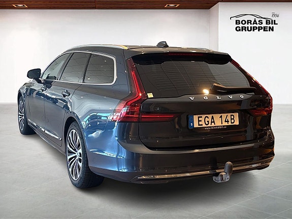 Volvo V90 2 of 14