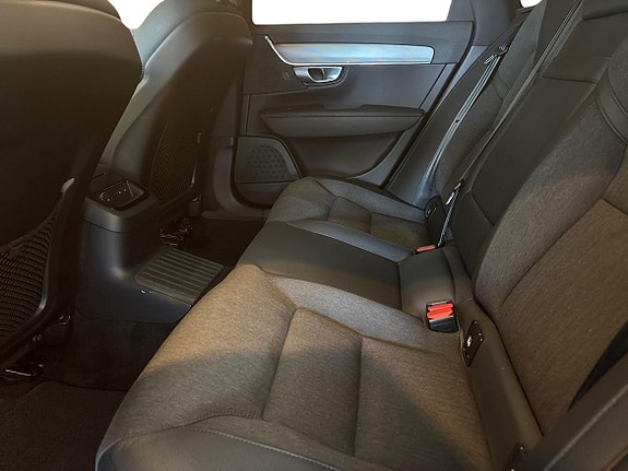 Volvo V90 6 of 14